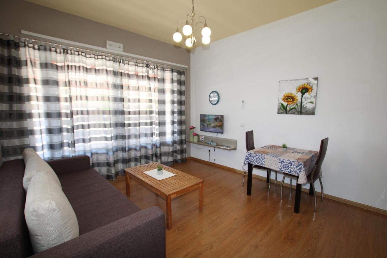 Apartments Markus โปเรช ภายนอก รูปภาพ